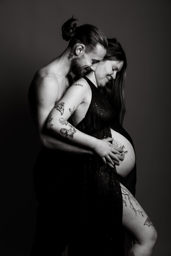 photographe grossesse couple studio en haute garonne