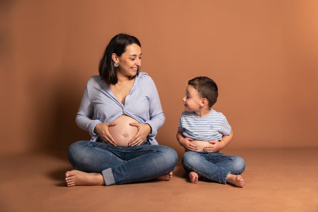 photographe grossesse studio sur marquefave carbonne